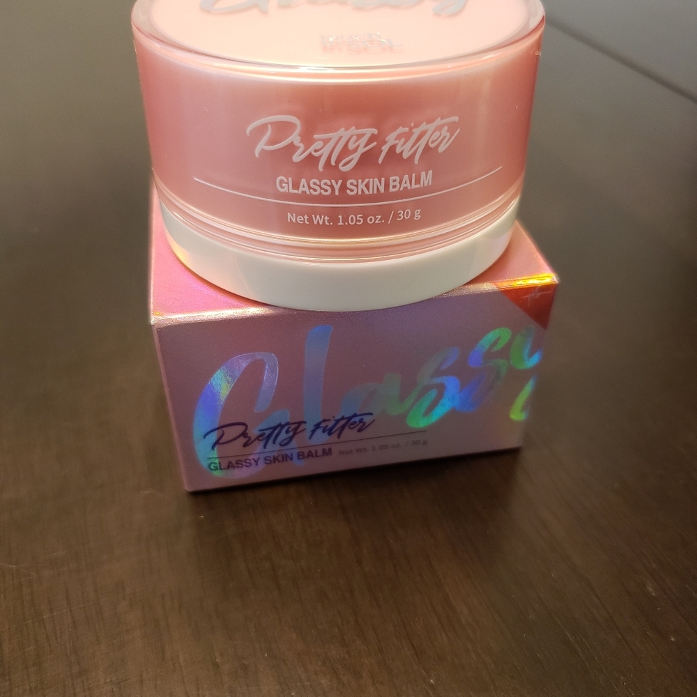 Makeup bundle - Picture 2 of 4